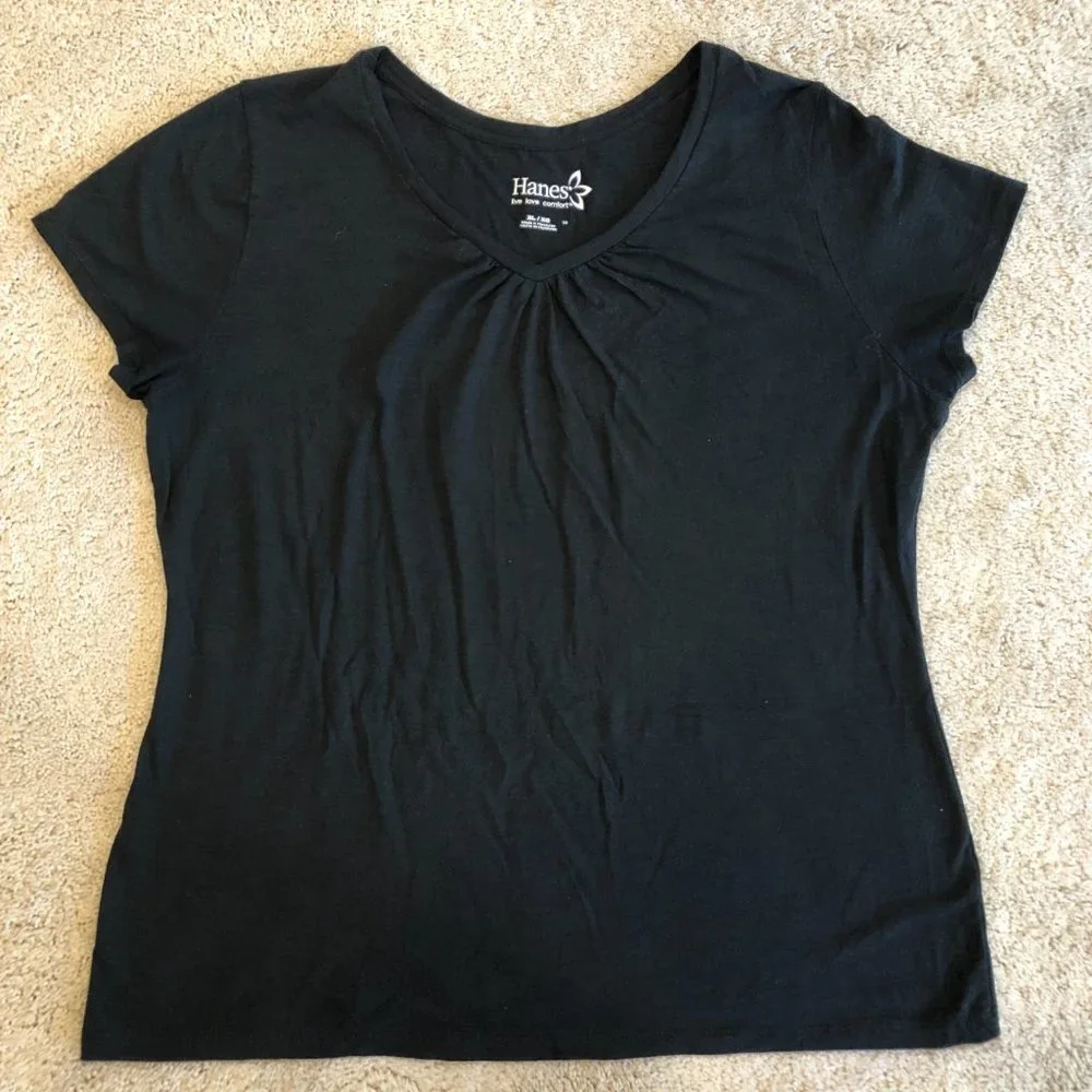 Hanes Live Love Comfort Black Striated V-neck Cap Short-Sleeve Women's Tee Top - Picture 2 of 8
